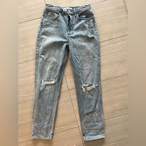 Denim Forum (Aritzia) Boyfriend Ripped Jeans